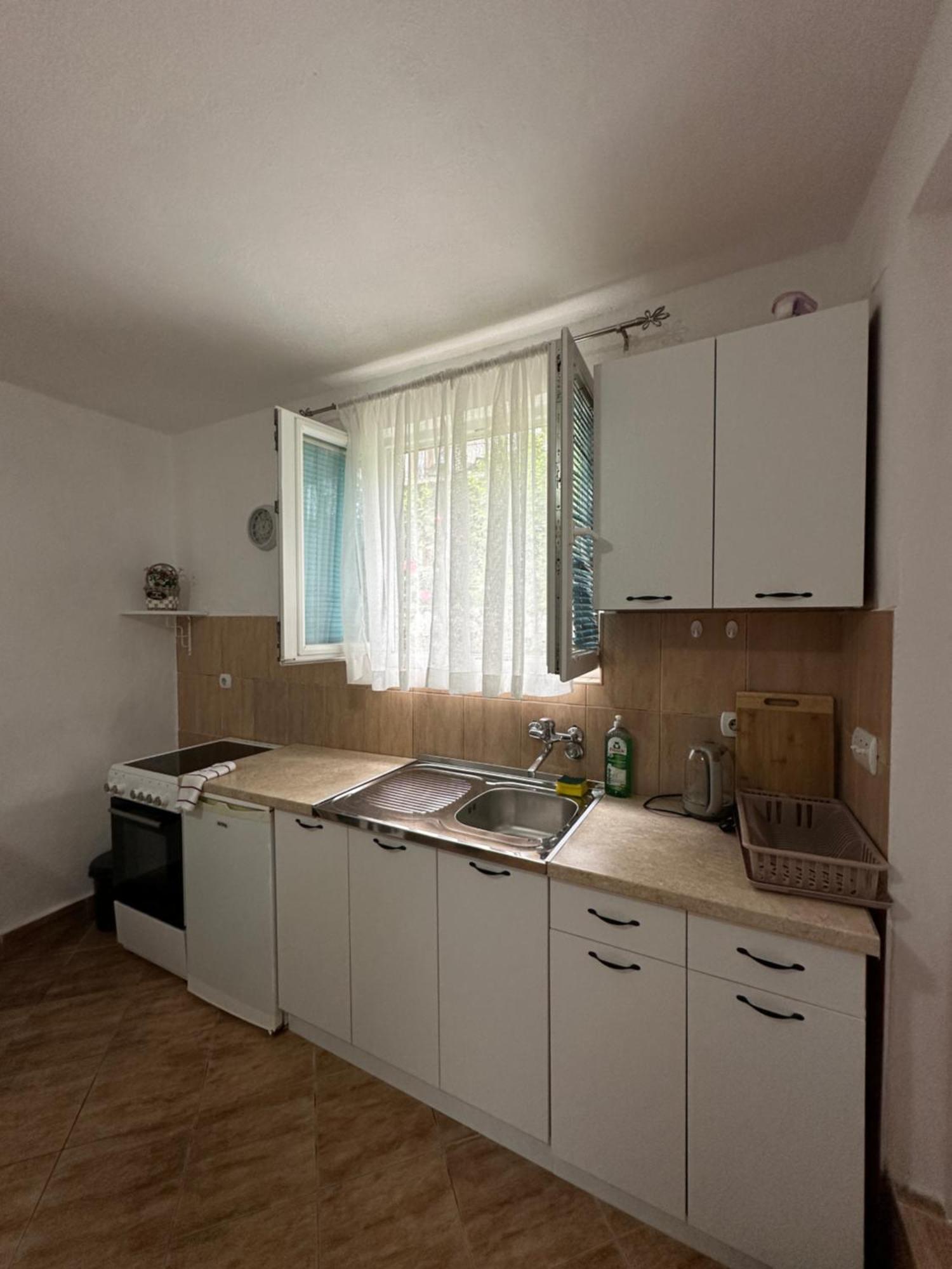 Apartman Nina Risan Eksteriør billede