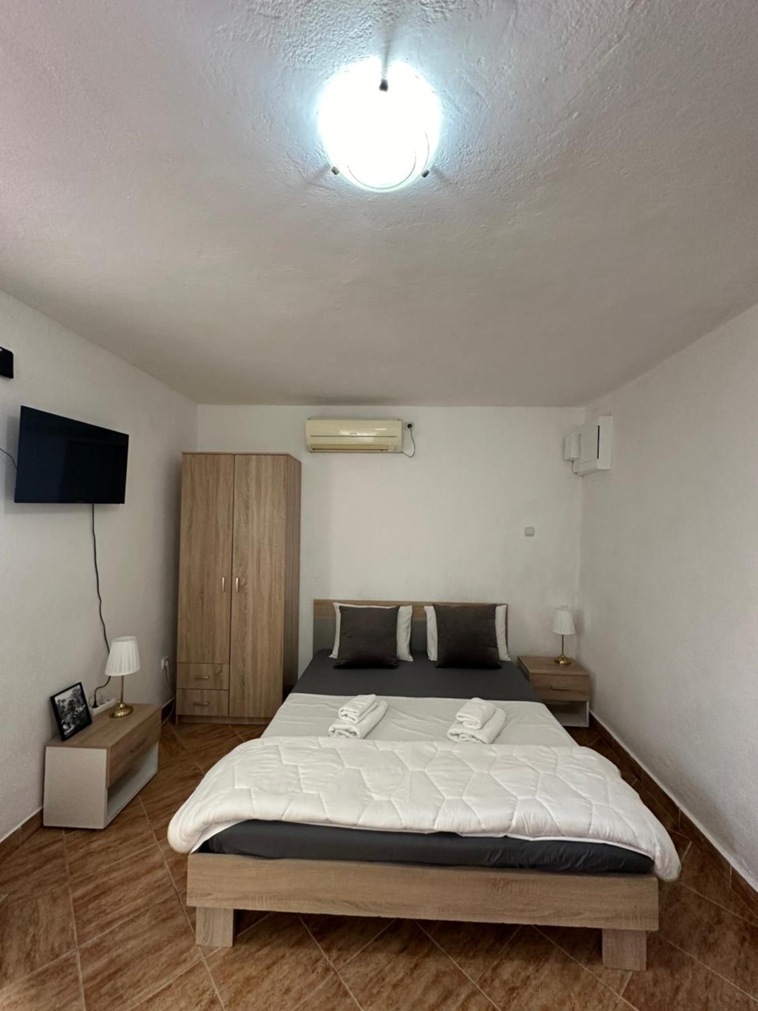 Apartman Nina Risan Eksteriør billede